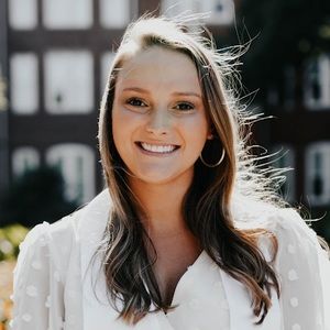 Meet your Posher, Katie